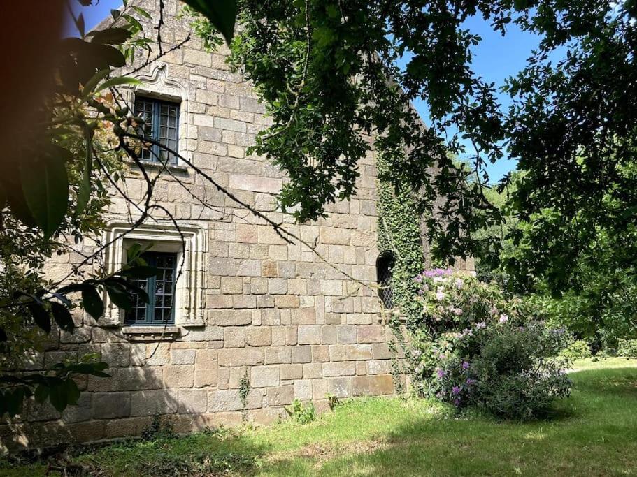 La Forge De La Coudraie Bed and Breakfast Pleugueneuc Εξωτερικό φωτογραφία